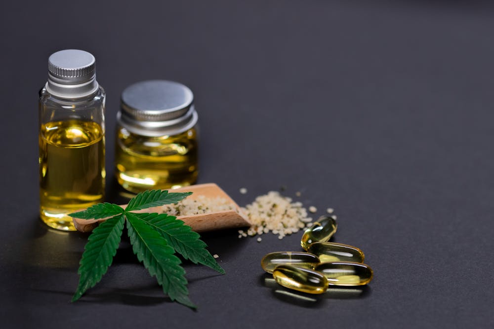 Full-Spectrum vs. Broad-Spectrum vs. CBD Isolate: What’s the Difference?